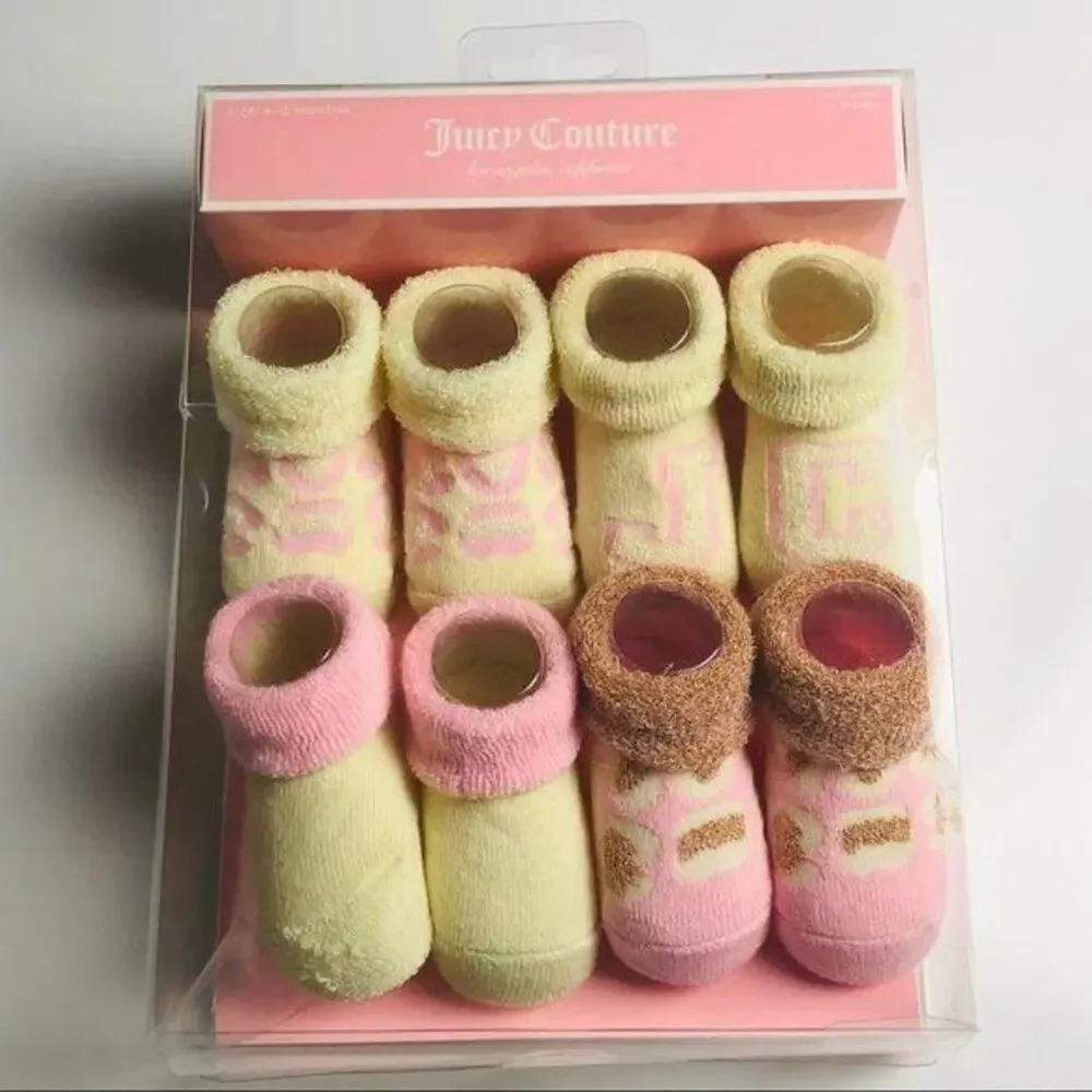 Juicy Couture Baby Girl Sock Set Sz 6-12M